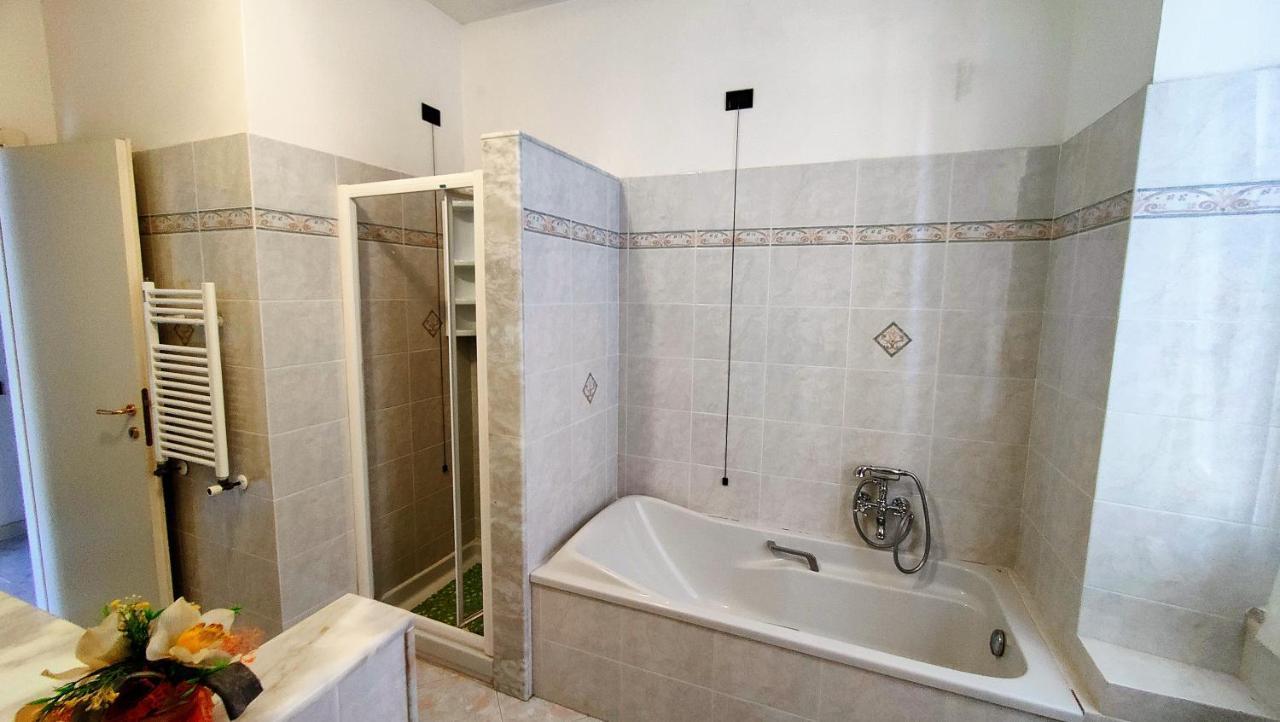 Appartement Un Balcone In Pineta à Fezzano  Extérieur photo